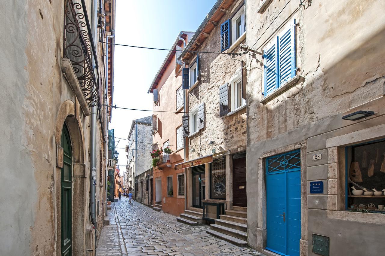 La Svalba Rooms & Studios Rovinj Exterior photo